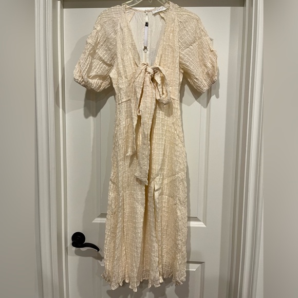 NWT - ASTR🤍Dress - Picture 4 of 7